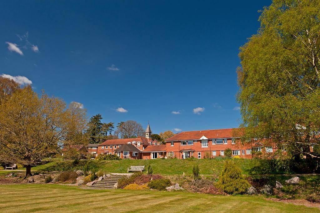 Roffey park venue, holiday party venue in