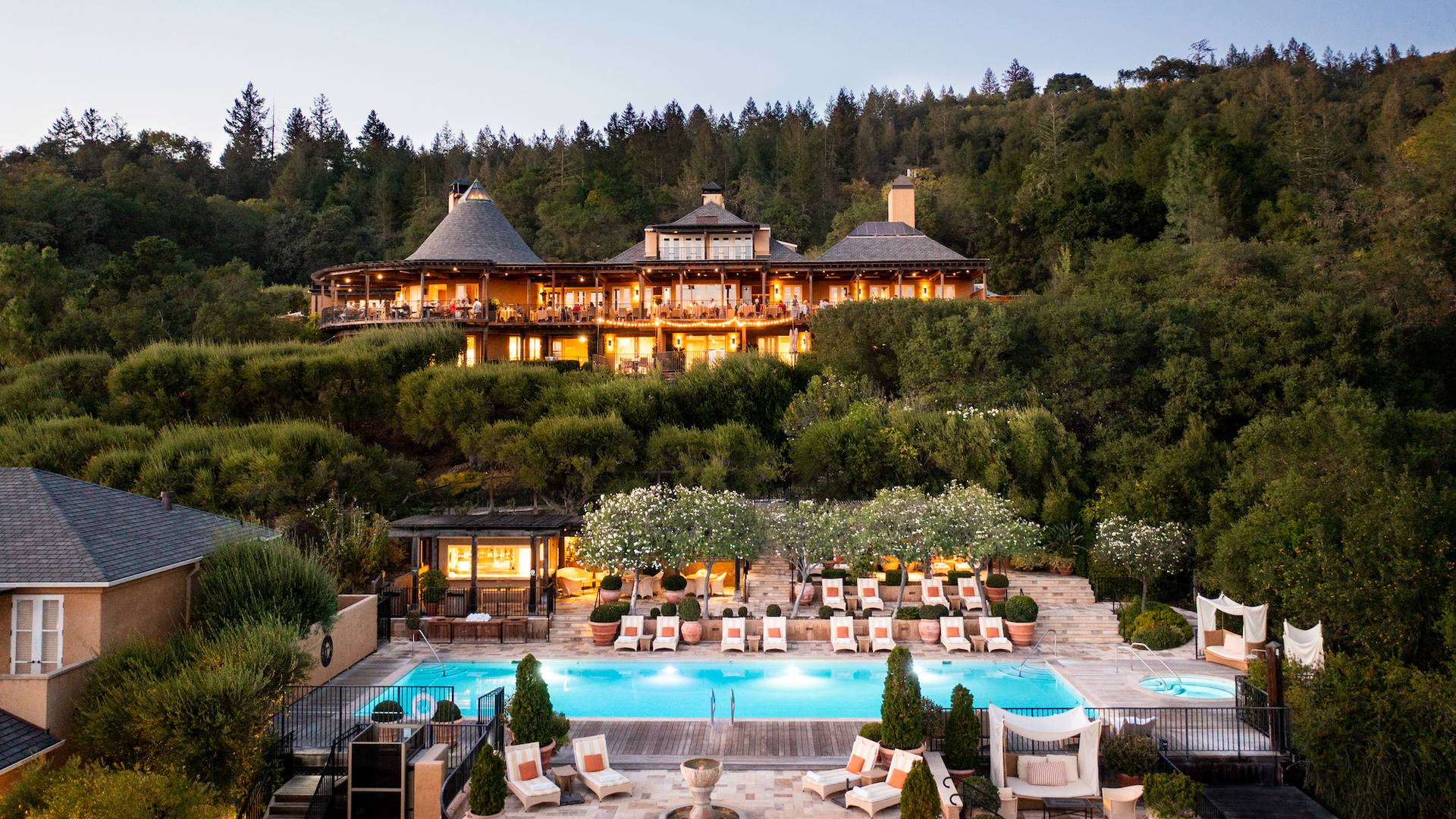 Auberge du Soleil, Auberge Collection